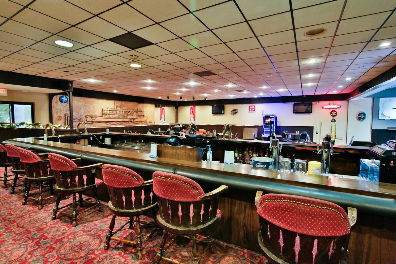 Great American Inn & Suites Devils Lake Eksteriør bilde
